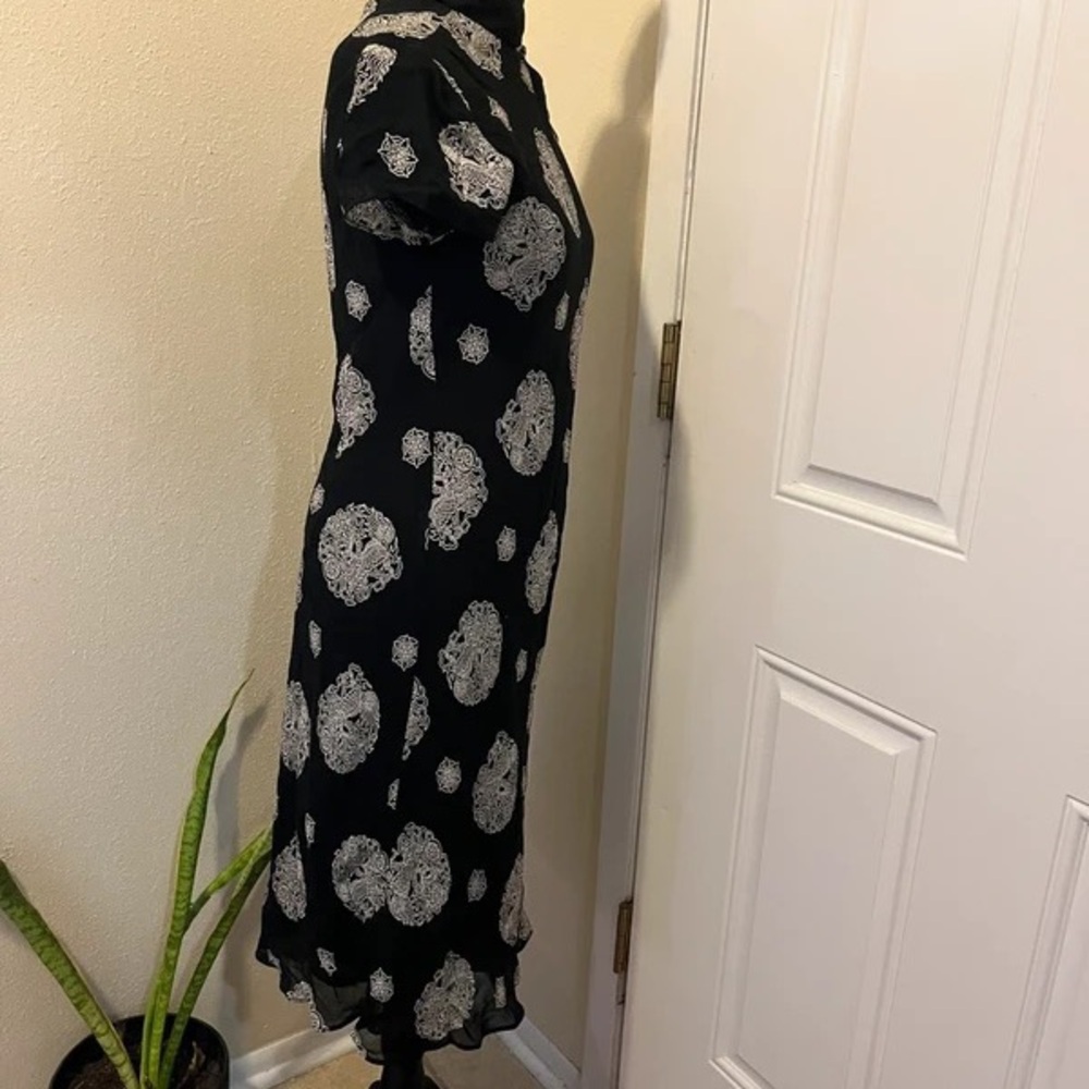 Lily Black Midi Dress with White Medallion Print - Picture 3 of 5